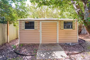 2912 Brandy Ln, Georgetown, TX 78628 - Photo 33