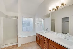 298 Fall Dr, Kyle, TX 78640 - Photo 7