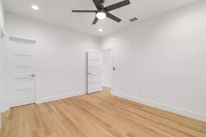 102 W Fawnridge Drive, Austin, TX 78753 - Photo 17