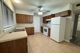 9502 Quail Village Ln, Austin, TX 78758 - Photo 13