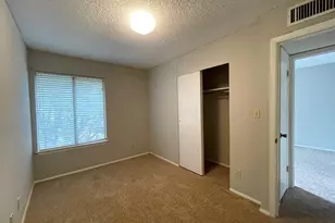 9502 Quail Village Ln, Austin, TX 78758 - Photo 17