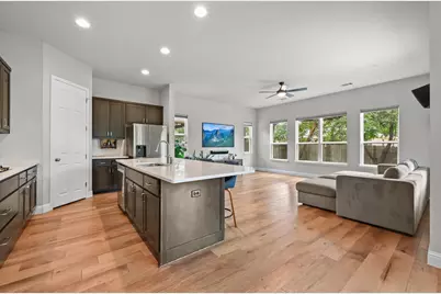 8813 Jodie Lane, Austin, TX 78748 - Photo 11