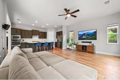 8813 Jodie Lane, Austin, TX 78748 - Photo 15