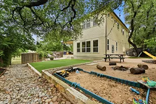 8813 Jodie Ln, Austin, TX 78748 - Photo 7