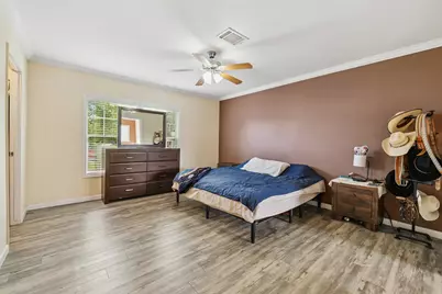 418 Lenora Drive, Taylor, TX 76574 - Photo 17