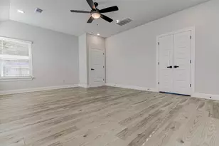111 Nandina Path, Bastrop, TX 78602 - Photo 15