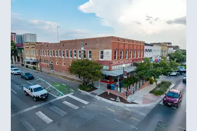 101 E Hopkins Street, San Marcos, TX 78666 - Photo 9