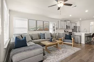 6209 Dumfries Ln, Austin, TX 78744 - Photo 11