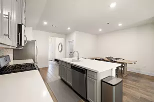 6209 Dumfries Ln, Austin, TX 78744 - Photo 7