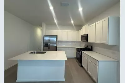 561 Sormonne Loop, Kyle, TX 78640 - Photo 17