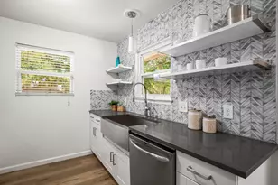 2520 Baxter Dr, Austin, TX 78745 - Photo 11