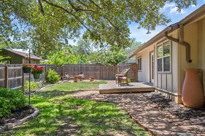 2520 Baxter Drive, Austin, TX 78745 - Photo 27