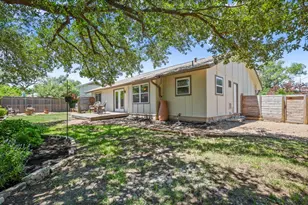 2520 Baxter Dr, Austin, TX 78745 - Photo 25