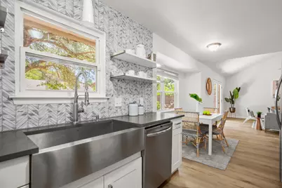 2520 Baxter Drive, Austin, TX 78745 - Photo 7