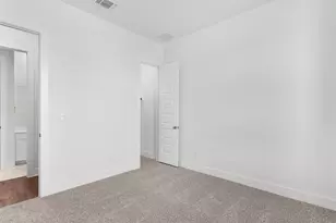205 W Faulkner St, Liberty Hill, TX 78642 - Photo 13