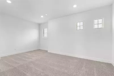 205 West Faulkner Street, Liberty Hill, TX 78642 - Photo 25