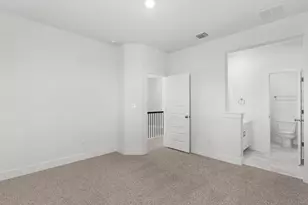 205 W Faulkner St, Liberty Hill, TX 78642 - Photo 27