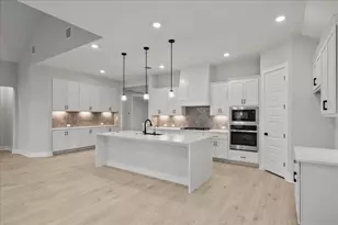 132 Lily Pad Ln, Kyle, TX 78640 - Photo 11