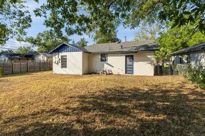 1302 Bentwood Road, Austin, TX 78722 - Photo 19