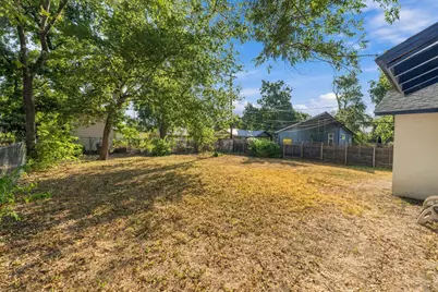 1302 Bentwood Road, Austin, TX 78722 - Photo 17