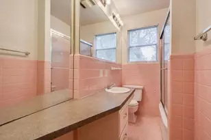 2819 San Gabriel St, Austin, TX 78705 - Photo 15