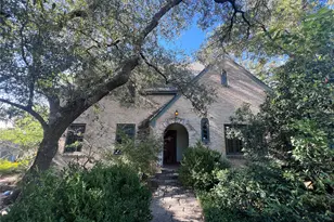 311 Moore Blvd, Austin, TX 78705 - Photo 1