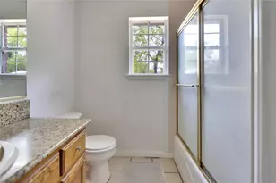 725 Green Valley Dr NE, Bastrop, TX 78602 - Photo 17