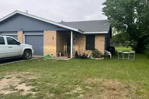 201 W Goforth Rd, Buda, TX 78610 - Photo 1