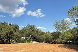 525 & 527 County Road 136A Rd, Kingsland, TX 78639 - Photo 5