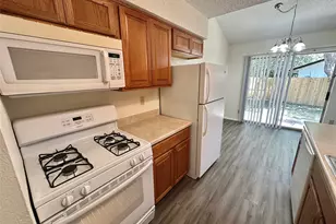 10400 Broken Shoe Trail, Austin, TX 78750 - Photo 7
