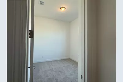 508 Bloomington Loop, Hutto, TX 78634 - Photo 7