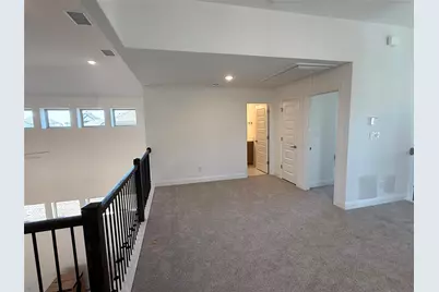 508 Bloomington Loop, Hutto, TX 78634 - Photo 13
