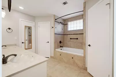 11428 Bristle Oak Trail #., Austin, TX 78750 - Photo 15