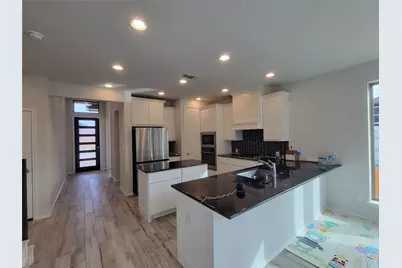 113 Bluff Creek Lane, Georgetown, TX 78628 - Photo 9