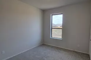 113 Blf Crk Ln, Georgetown, TX 78628 - Photo 23