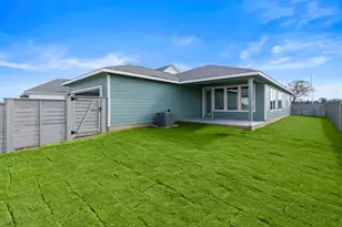 132 Adelton Blvd, Bastrop, TX 78602 - Photo 35