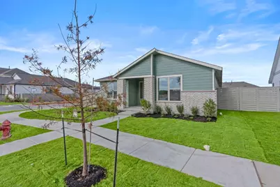 132 Adelton Boulevard, Bastrop, TX 78602 - Photo 5