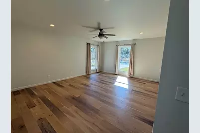 10104 Mandeville Circle, Austin, TX 78750 - Photo 7