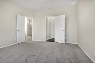 135 Lyndon Dr, San Marcos, TX 78666 - Photo 11