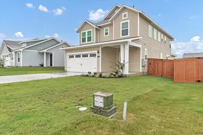 135 Lyndon Drive, San Marcos, TX 78666 - Photo 3