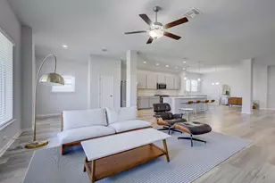 7708 Donnelley Dr, Austin, TX 78744 - Photo 5