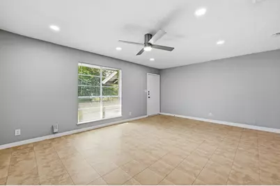 2712 Saint Edwards Circle #B, Austin, TX 78704 - Photo 7