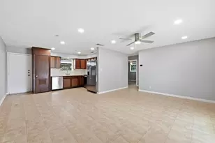 2712 St Edwards Cir, Austin, TX 78704 - Photo 5