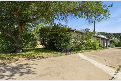 2712 Saint Edwards Circle #B, Austin, TX 78704 - Photo 19