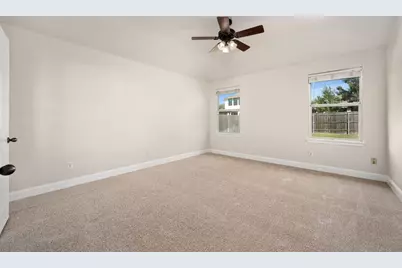 7817 Squirrel Hollow Drive, Georgetown, TX 78628 - Photo 19