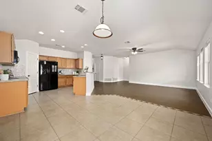 7817 Squirrel Hollow Dr, Georgetown, TX 78628 - Photo 13