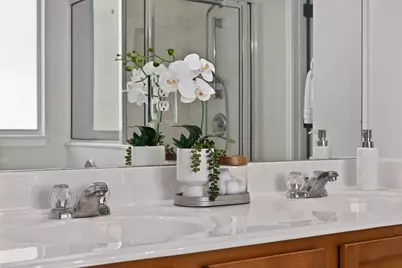 7817 Squirrel Hollow Drive, Georgetown, TX 78628 - Photo 21