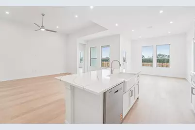 243 Tenny Lane, Kyle, TX 78640 - Photo 9