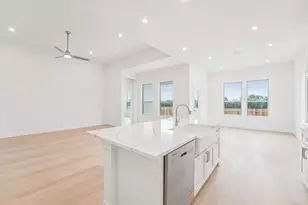 243 Tenny Ln, Kyle, TX 78640 - Photo 9