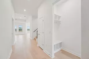 243 Tenny Ln, Kyle, TX 78640 - Photo 3